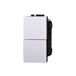 modul-gniazda-zasilajacego-shucko-1p-1p-10a-250v-bialy-do-living-series