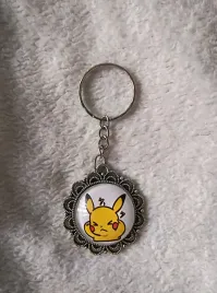 brelok-breloczek-pikachu-pokemony