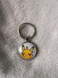 brelok-breloczek-pikachu-pokemony