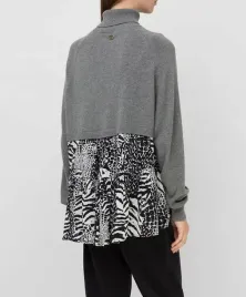 twinset-golf-z-laczonymi-wstawkami-w-zwierzecy-wzor