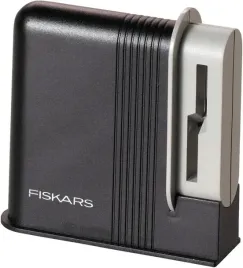 fiskars-functional-form-ostrzalka-reczna-przyrzad-do-ostrzenia