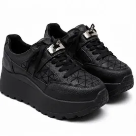 damskie-sneakersy-na-platformie-czarne-z-ozdobnym-zapieciem-40