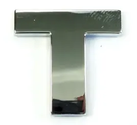 naklejka-chrom-3d-emblemat-litera-t