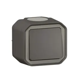 legrand-wylacznik-scienny-10a