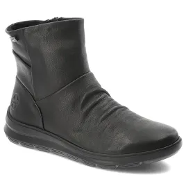 botki-rieker-z0066-00-black