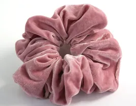 scrunchie-mega-duza-xxxl-aksamitna-srednica-16-18-cm-rozowy