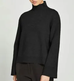 sweter-bruuns-bazaar-simonabbada-knit-s