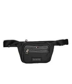 saszetka-nerka-tommy-hilfiger-czarna-na-ramie-am0am12700