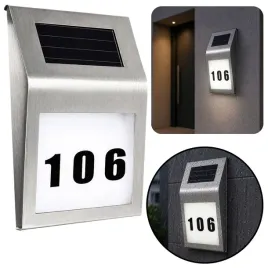 solarna-lampa-led-kinkiet-z-numerem-domu-podswietlany-ze-stali-nierdzewnej