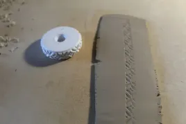 walek-do-gliny-z-wzorem-geometrycznym