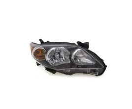 lampa-przednia-do-toyota-corolla-e140-e150-2009-2013-8111002b60-prawa