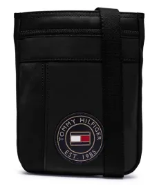 saszetka-reporterka-tommy-hilfiger-czarna-logo-na-ramie-am0am12717
