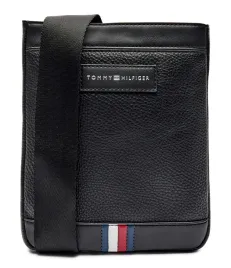 saszetka-torebka-tommy-hilfiger-czarna-logo-am0am12708-na-ramie