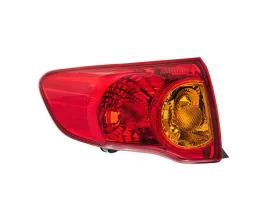 lampa-tyl-do-toyota-corolla-e140-e150-2009-2013-8156002420-lewa-tyc