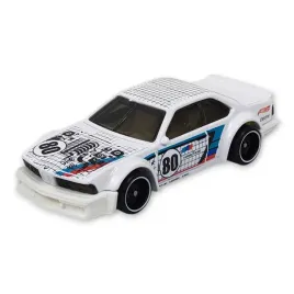 hot-wheels-bmw-635-csi-luzak