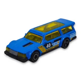 hot-wheels-volvo-240-drift-wagon-luzak