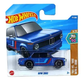 77-250-hot-wheels-70s-vs-90s-bmw-2002