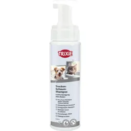 suchy-szampon-w-piance-dla-psa-kota-malych-zwierzat-trixie-230-ml