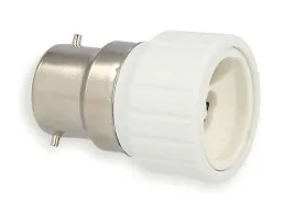 przejscie-przejsciowka-adapter-z-gniazda-zarowka-angielska-b22-na-gu10