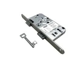 zamek-wpuszczany-do-drzwi-abus-es-bb-61673-55-72-mm-din-lewy-srebrny