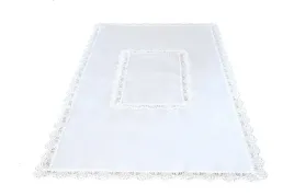 obrus-elegancki-z-gipiura-150x300-bialy-2100