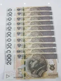 200-zlotych-banknoty-do-zabawy-i-nauki-50-szt