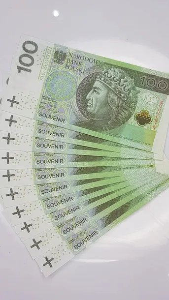 100 złotych banknoty do zabawy i nauki 50 szt.