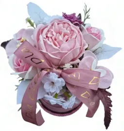 flower-box-kwiaty-mydlane-bukiet-na-prezent-piwonia-dzien-babci-walentynki
