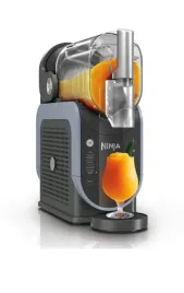 maszynka-do-slushy-ninja-slushi-fs301eu-kompaktowy-rozmiar-i-szybkie