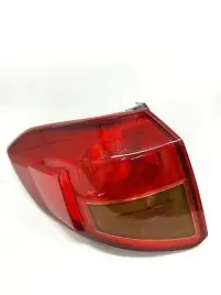 suzuki-vitara-2015-lampa-tylna-lewa