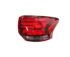 mitsubishi-outlander-15-21-lampa-tylna-led-prawa