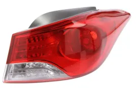 hyundai-elantra-10-13-lampa-tylna-prawa
