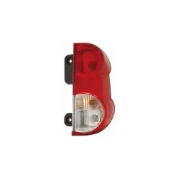 nissan-nv200-10-lampa-tylna-prawa