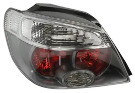 mitsubishi-outlander-05-07-lampa-tylna-czarna-ramka-lewa