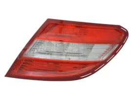 mercedes-w204-07-11-lampa-tylna-prawa-sedan