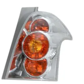 toyota-corolla-verso-04-07-lampa-tylna-prawa
