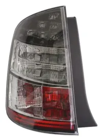 toyota-prius-03-06-lampa-tylna-prawa-led