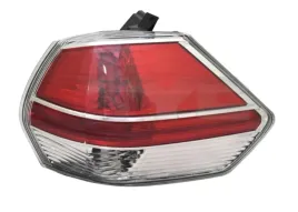 nissan-x-trail-14-lampa-tylna-prawa