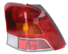 toyota-yaris-06-09-lampa-tylna-led-lewa