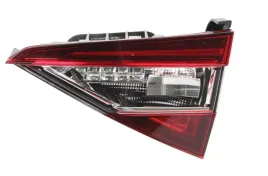 skoda-superb-15-lampa-tylna-prawa