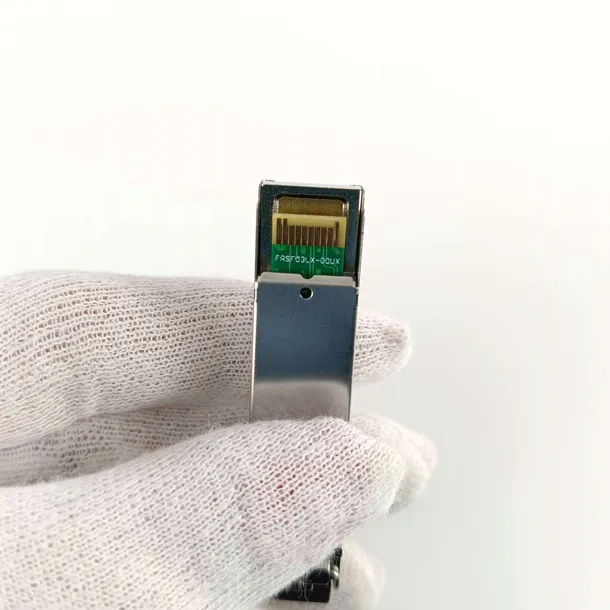 startech-sfp100bfxst-155mbps-waga-z-opakowaniem-0-048-kg