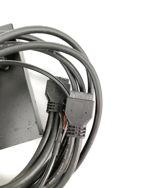 silverstone-sst-fp32b-e-panel-przedni-35-certyfikat-ce