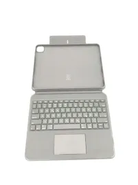 etui-esr-magnetic-case-czarny-ochrona-dla-ipad-13-pro