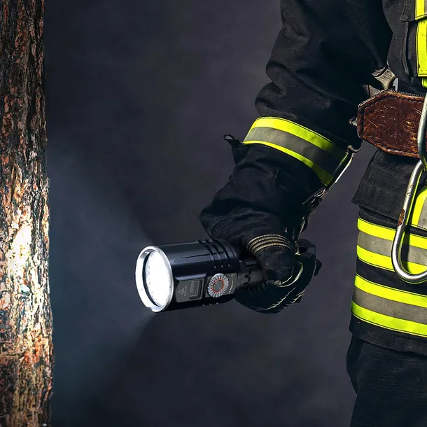 latarka-led-fenix-lr36r-zrodlo-swiatla-led