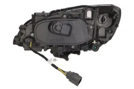 reflektor-swiatel-przednich-val450582