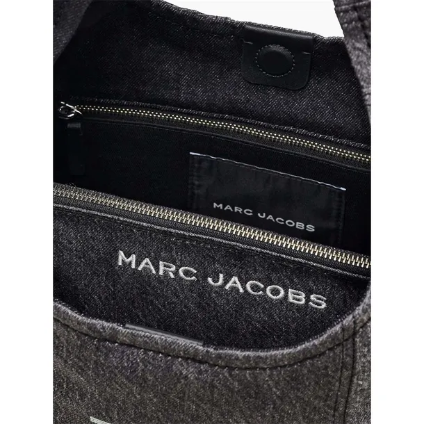 accessories122027-marka-marc-jacobs