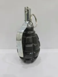 granat-f1-replika-drewniana-militaria-dekoracja-gadzet-prezent