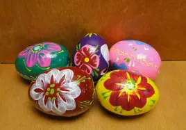 jajko-pisanki-drewniane-recznie-malowane-7cm-10szt