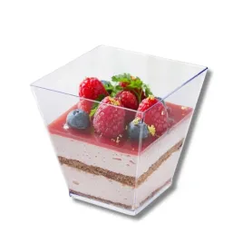 pojemniki-deserowe-pucharki-na-deserki-przekaski-zimne-nozki-200ml-50szt