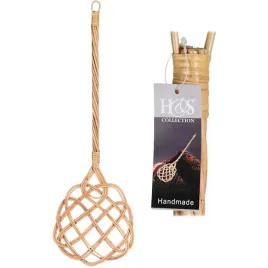 trzepaczka-do-dywanow-rattanowa-74-cm